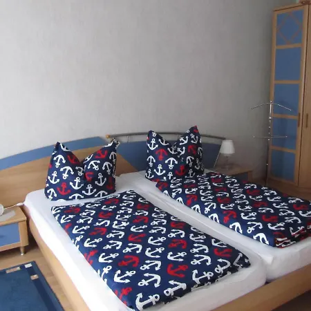 Ferienwohnung Am Peenestrom Auf Usedom Apartmán Sauzin